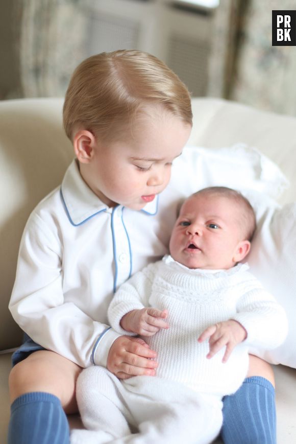 Charlotte de Cambridge et George : les premières photos officielles des enfants de Kate Middleton et William