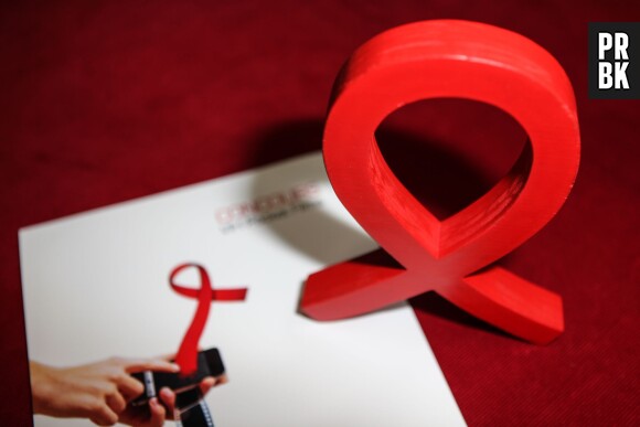 Journée mondiale de la lutte contre le SIDA : les stars se mobilisent
