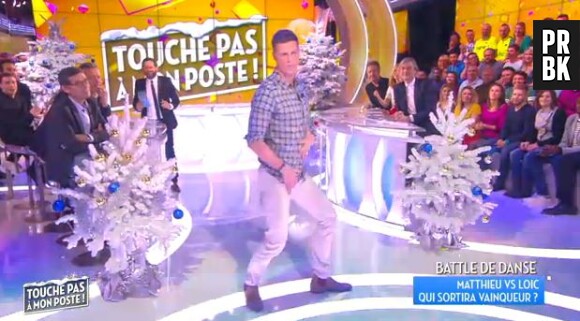 Matthieu Delormeau gagne sa battle de danse contre Loïc Nottet, dans TPMP, le 8 décembre 2015, sur D8