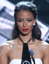 Flora Coquerel (Miss France 2013) et sa tenue hommage aux victimes des attentats du 13 novembre