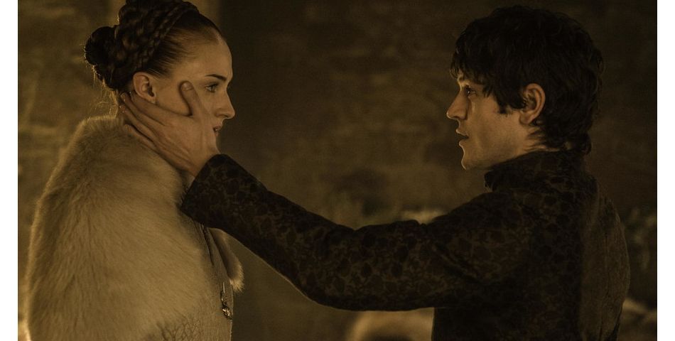 Game of Thrones saison 6 : la polémique sur la scène de viol Sansa/Ramsay va-t-elle jouer un rôle sur la nouvelle année ?