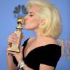 Lady Gaga gagnante aux Golden Globes 2016 le 10 janvier à Los Angeles