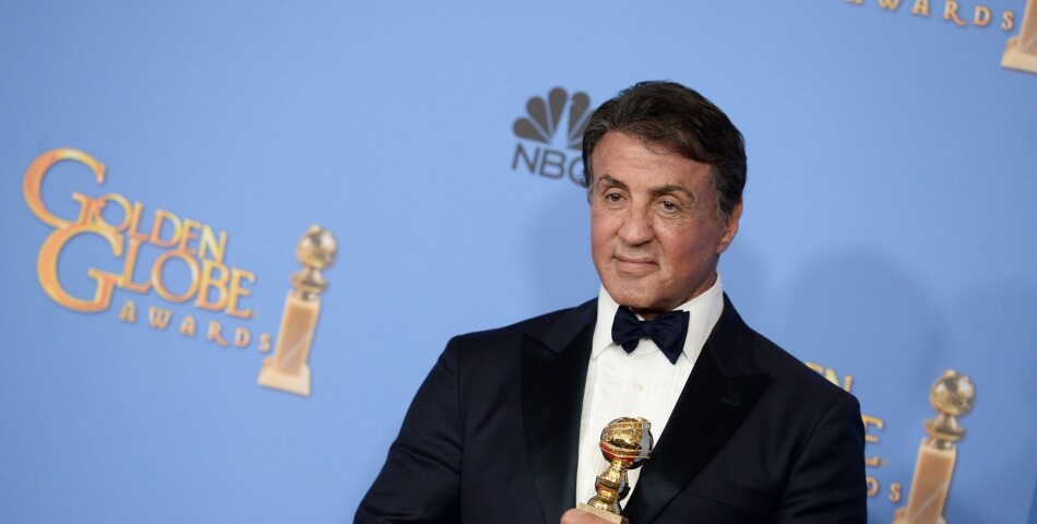 Sylvester Stallone gagnant aux Golden Globes 2016 le 10 janvier à Los Angeles