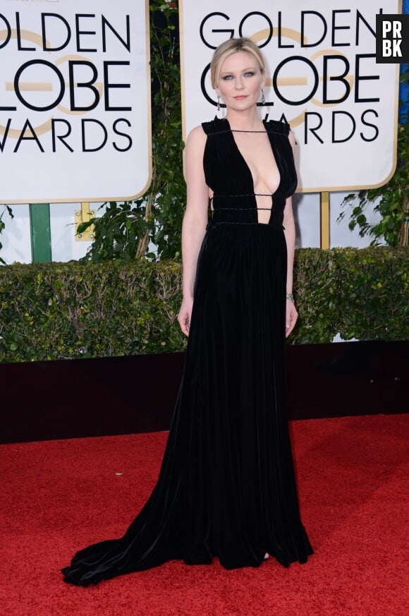 Kirsten Dunst sur le tapis-rouge des Golden Globes 2016 le 10 janvier à Los Angeles