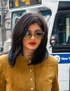 Kylie Jenner dévoile sa culotte dans les rues de New York le 9 février 2016