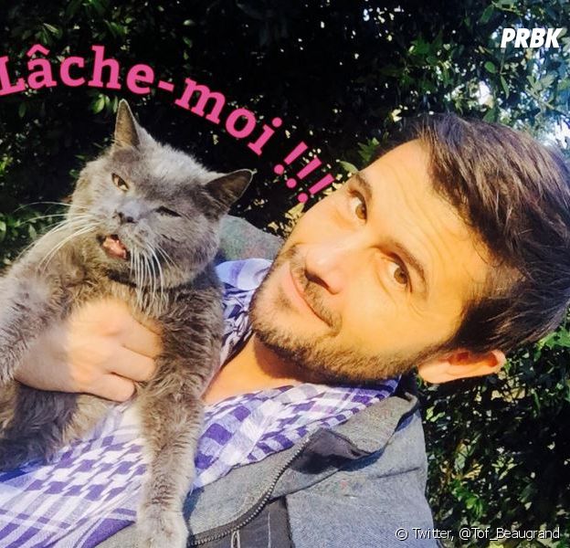 Christophe Beaugrand : selfie avec son chat pour la bonne cause
