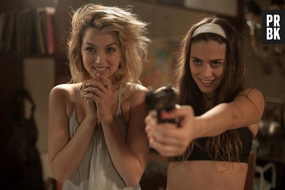 Knock Knock est disponible en DVD