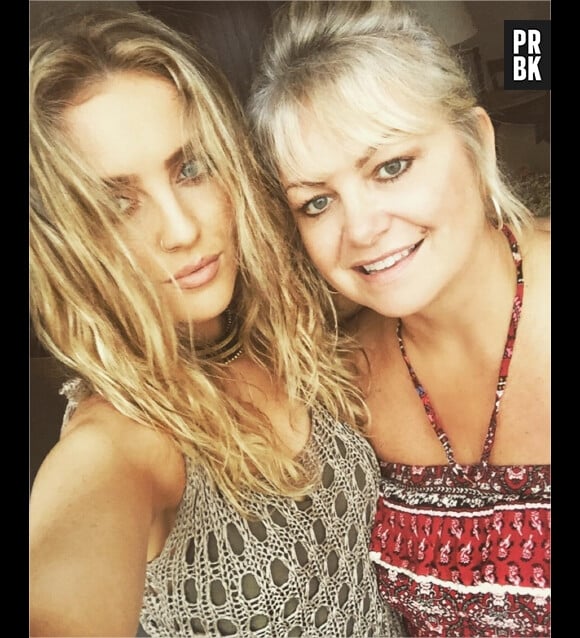 Perrie Edwards et sa maman sur une photo postée sur Instagram