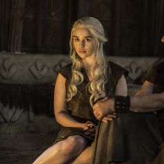 Game of Thrones saison 6 : Emilia Clarke prête pour une relation lesbienne pour Daenerys