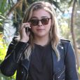     Kloe Kardashian clashe Chloe Moretz en dévoilant ses fesses sur Twitter, l'actrice dément    