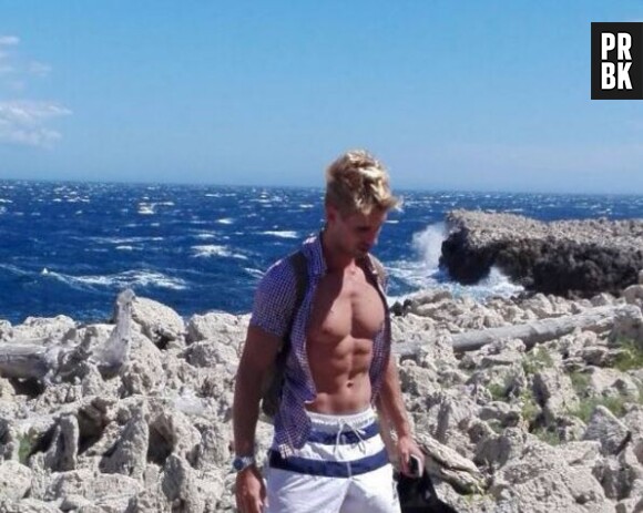 Benoît Dubois à moitié nu : son torse musclé fait grimper la température !