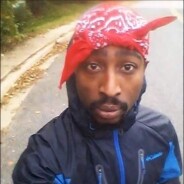 Tupac vivant ? La folle rumeur relancée à cause de ce selfie