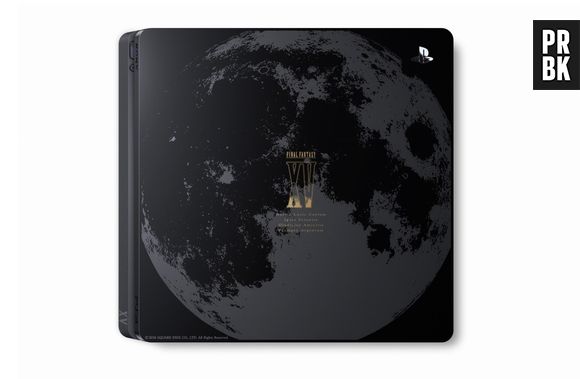 Voici la PS4 Slim Final Fantasy XV !