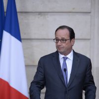 Rihanna interpelle François Hollande... Surprise, il lui répond !