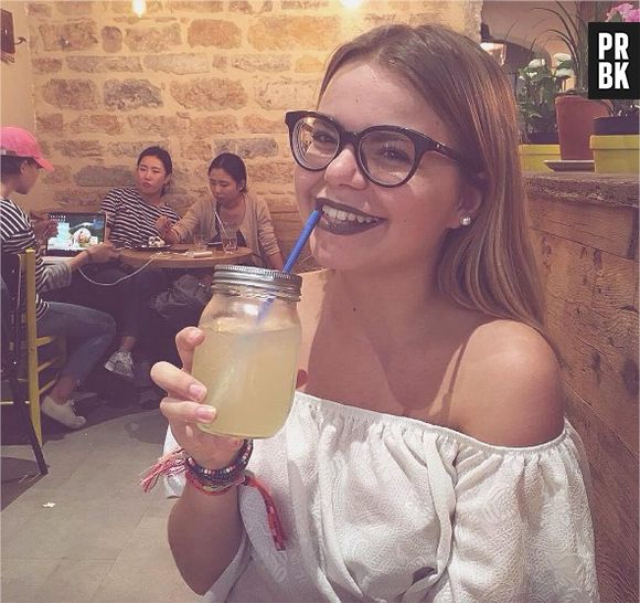 Agathe (The Voice Kids 3) métamorphosée avec du maquillage