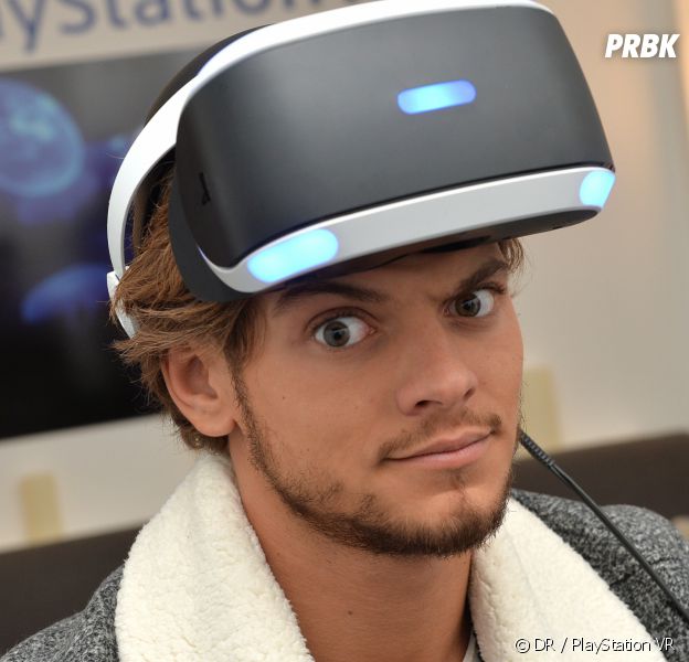 Rayane Bensetti a testé le PlayStation VR !