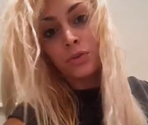 Mélanie Da Cruz clashe les haters sur Snapchat : non elle n'a pas les "cheveux morts" et ne porte pas non plus d'extensions !