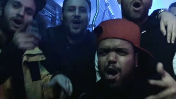 Clip "En chaleur" : Jul et Ghetto Phénomène s'enjaillent avec Soprano et Mister V