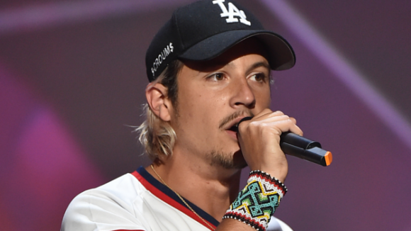 "Cyborg" : Nekfeu lâche son nouvel album par surprise... en plein show à Paris ?