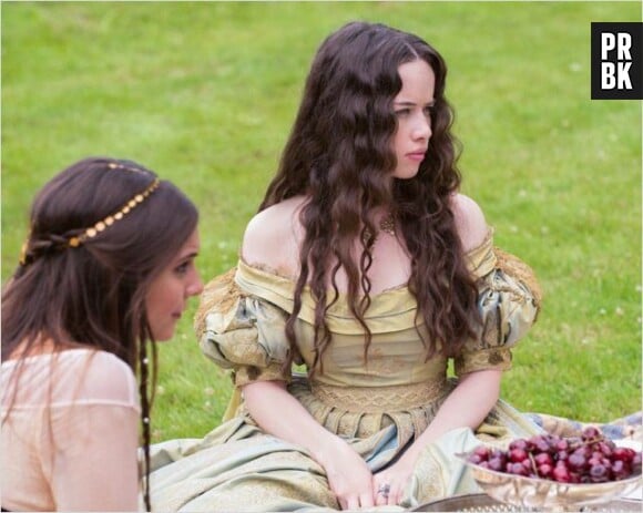 Anna Popplewell (Susan Pevensie dans Le monde de Narnia) a joué Lola dans la série Reign.