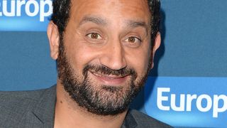 Cyril Hanouna, Nabilla Benattia, Ayem Nour... Top 10 des stars de TV les plus suivies sur Twitter