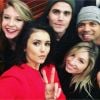 Nina Dobrev, Paul Wesley et leurs amis dont Brittany Snow à la soirée de fin de tournage de The Vampire Diaries le 4 février 2017