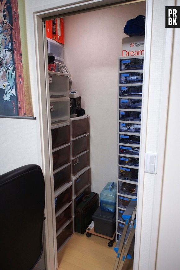 Une maison sur mesure pour une immense collection de jeux vidéo.