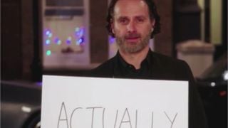 Love Actually : Andrew Lincoln et ses pancartes de retour dans le premier teaser
