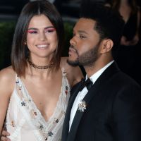 Selena Gomez en couple avec The Weeknd : qu&#039;en pense la mère de la chanteuse ?