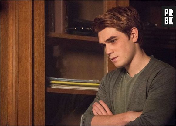 K.J. Apa (Riverdale) en couple ou célibataire ? Sa réponse mystérieuse