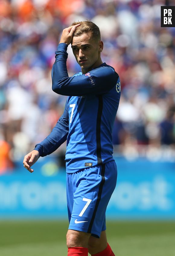 Antoine Griezmann se confie sur sa sœur et le Bataclan dans son livre : "Nous avons eu très peur"