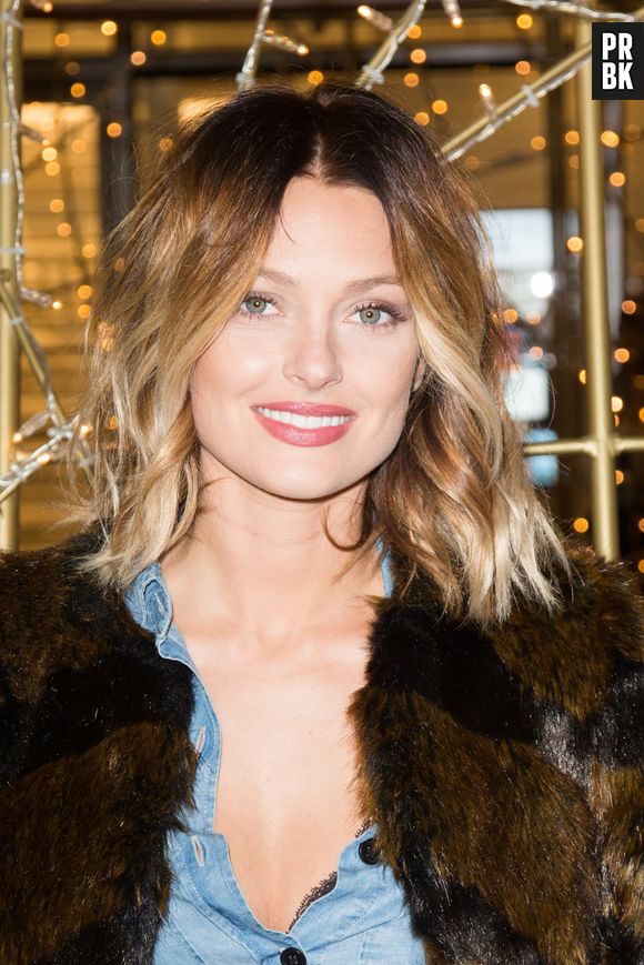 Caroline Receveur au cinéma : elle va doubler un personnage dans le film Le Monde secret des Emojis !
