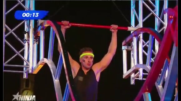 Julien Geloën (Secret Story 10) : gros fail dans Ninja Warrior, Christophe Beaugrand se moque ?