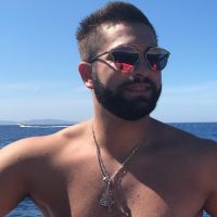 Kendji Girac torse nu en Corse : il fait monter la température 🔥
