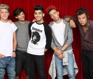 Louis Tomlinson se confie sur sa réconciliation avec Zayn Malik et son fils Freddie Reign.
