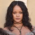  Rihanna bientôt reçue par Emmanuelle Macron à l'Elysée  