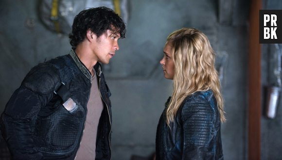 The 100 saison 5 : Clarke et Bellamy enfin en couple ? La réponse du créateur