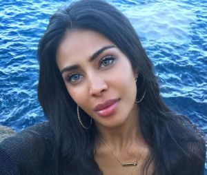 Narmada (Cash Island) avoue avoir refusé 50.000 euros pour faire de l'escorting.