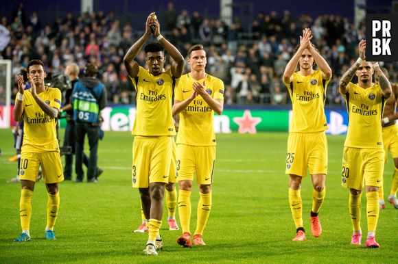Les Rolling Stones et le PSG s'associent... pour une collection de prêt-à-porter !