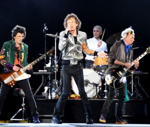 Les Rolling Stones et le PSG s'associent... pour une collection de prêt-à-porter !