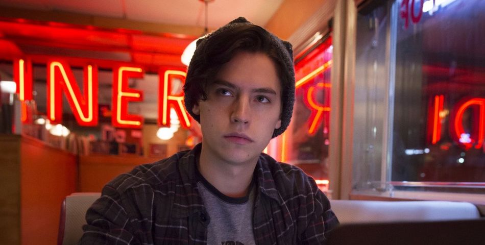 Riverdale Saison 2 Jughead Va T Il Se Rapprocher De Toni Purebreak