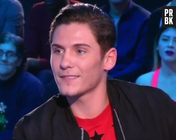 Secret Story 11 : Christophe Beaugrand piégé dans le Debrief par Bryan, Julien Geloën et Adrien Lemaître !