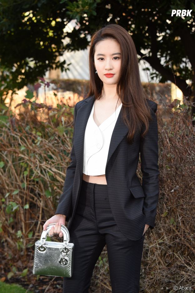 Mulan : Liu Yifei incarnera la jeune héroïne