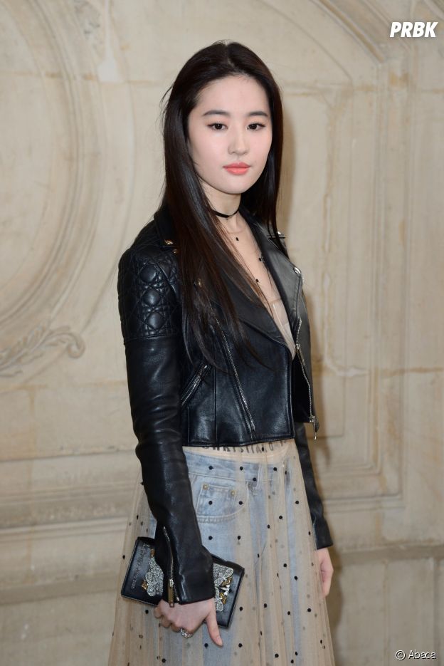 Mulan : Liu Yifei incarnera la jeune héroïne