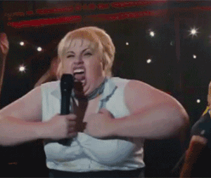 Fat Amy dans Pitch Perfect 3 au cinéma le 27 décembre