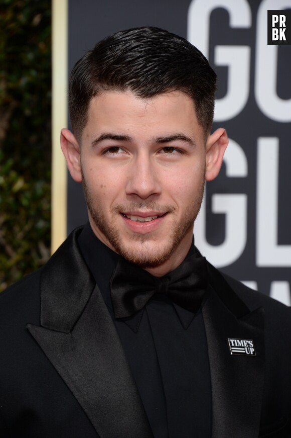 Nick Jonas sur le tapis rouge des Golden Globes 2018 le 7 janvier à Los Angeles