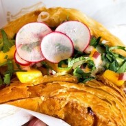 Découvrez le tacro, la nouvelle tendance food qui mélange le croissant et le taco