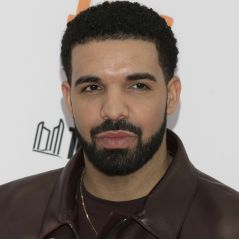 Drake offre 50 000 dollars à une étudiante et paie les courses à un supermarché entier