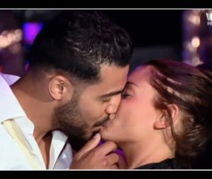 Aurélie Dotremont (Les Princes et les princesses de l'amour) embrasse Karim et... passe la nuit avec dans l'épisode 48