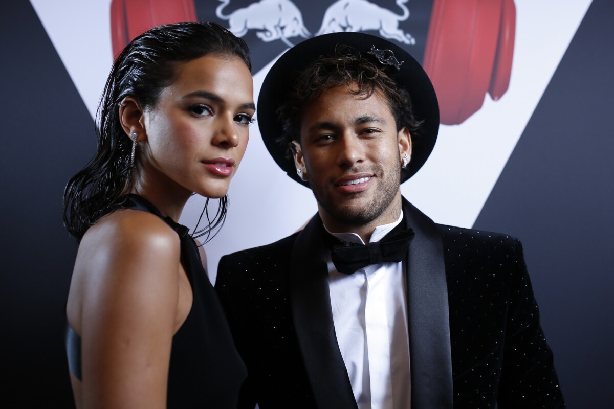 Neymar : qui est vraiment Bruna Marquezine, sa petite amie ? - PureBreak